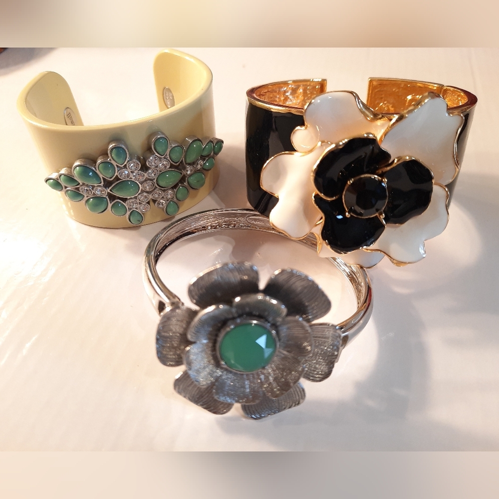 Michael Kors Floral Bracelet Set - Gold, Black, Cream, Silver, Green
